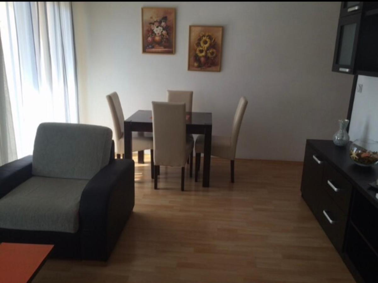 Apartman Nada Bijeljina Buitenkant foto