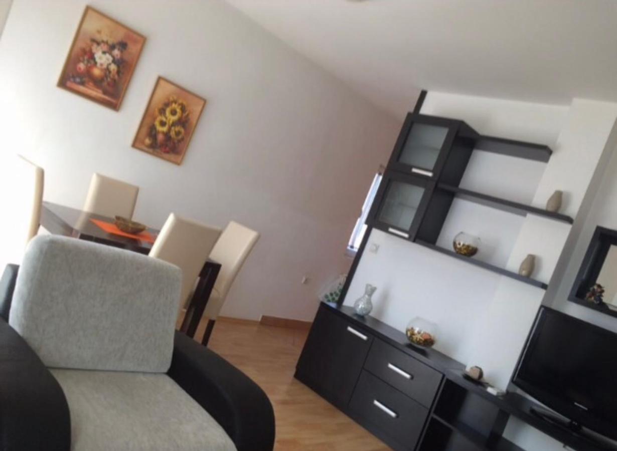 Apartman Nada Bijeljina Buitenkant foto